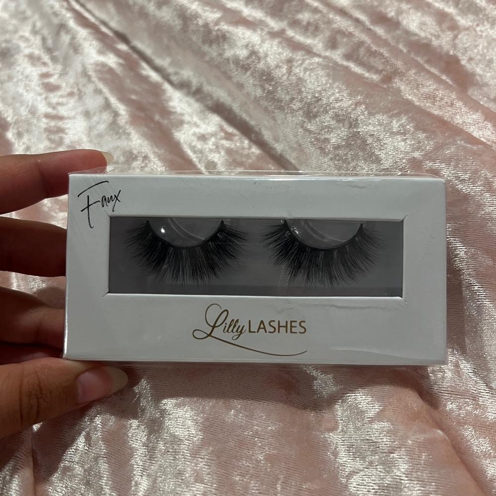 Lilly Lashes Black Dramatic Lite Faux Mink